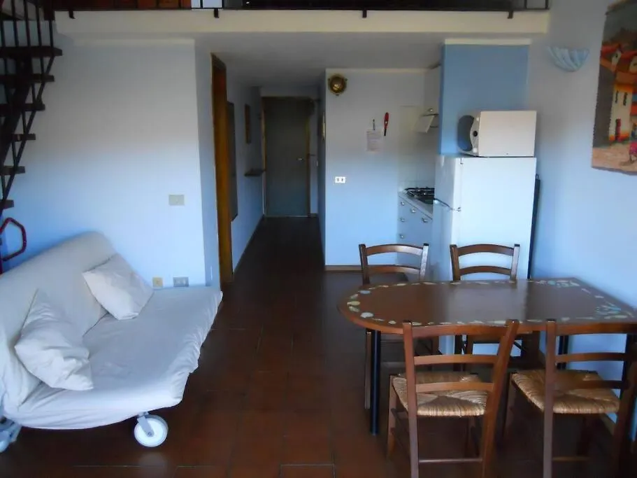 Appartamento Con Piscina E Aria Condizionata La Maddalena  Lejlighed